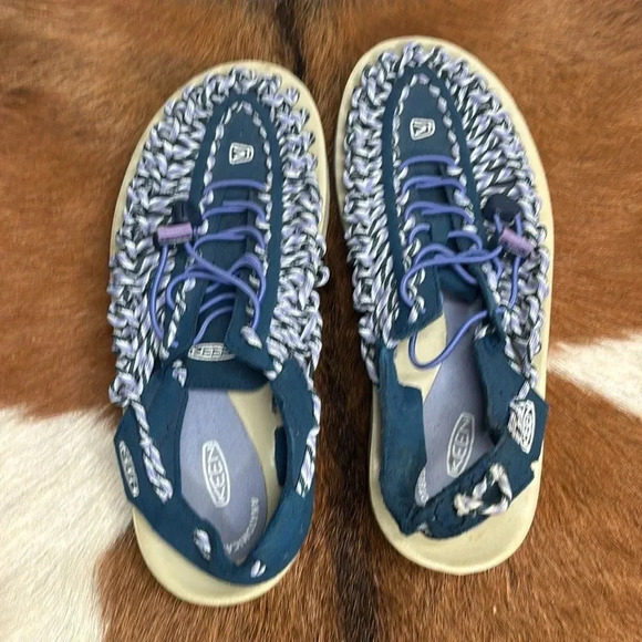 Keen women blue sandals size 8.5 - Picture 2 of 8